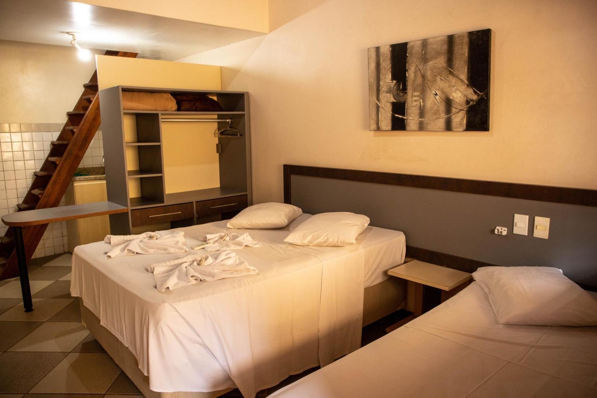 Lonier Praia Inn Flats Vila do Abraao Ngoại thất bức ảnh